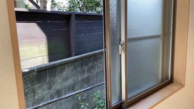 【海沿いエリア賃貸物件】材木座海岸近く１階なのに明るい部屋｜3437 смотреть онлайн