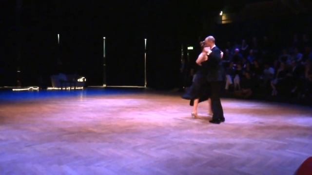 Daniel Carlsson Y Cynthia Urbano - La Milonga De Mis Tiempos, Orq Canaro/