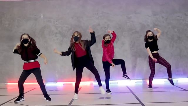 Evolution of Dance - K-pop ( copyright Ricardo Walker’s Crew ) смотреть онлайн