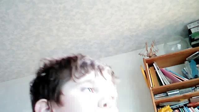 Видео с веб-камеры. Дата: 5 мая 2013 г., 19:34.