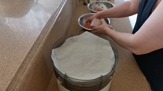 #pavlikgotovit Пивчики в дегидраторе! смотреть онлайн