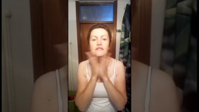 Чем можно умываться,чтобы улучшить качество кожи. смотреть онлайн