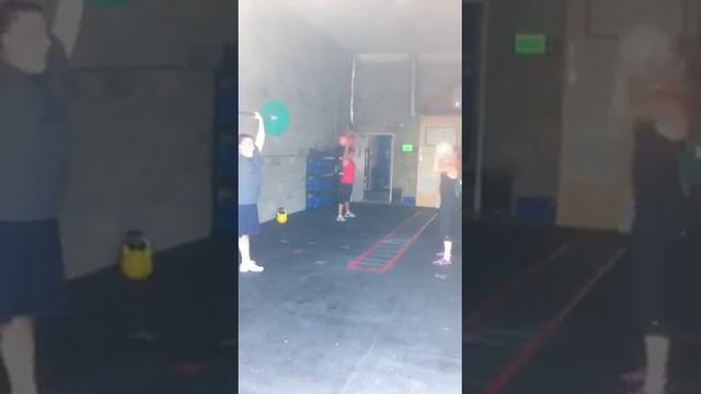 Ladies Killin GTP class this morning смотреть онлайн