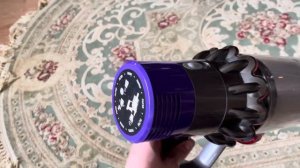 У пылесоса Dyson Cyclone постоянно моргает индикатор загрязнения фильтра ?