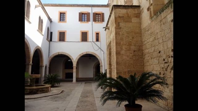 La Almudaina, Palma смотреть онлайн