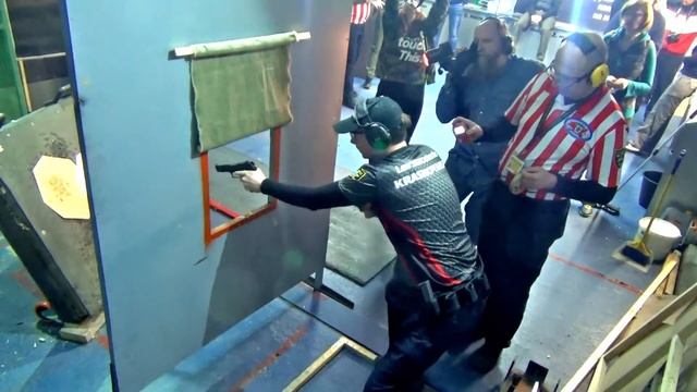 1 этап Открытого Кубка г. Красноярска "На берегах Енисея" в ССК "Ураган" смотреть онлайн