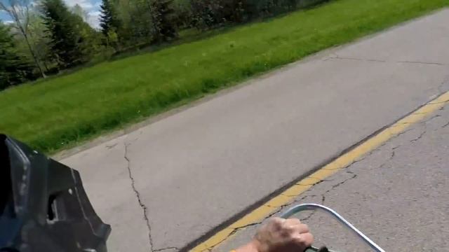 How Is This Bike Only 200 cc??!! (Kawasaki kDX 200 Ripping) смотреть онлайн