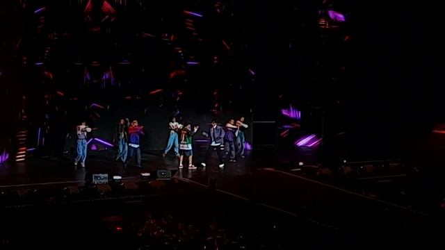 Running Man Live in Manila : A Decade of Laughter - YJS, KJK, HH & YSC (New Thing) смотреть онлайн