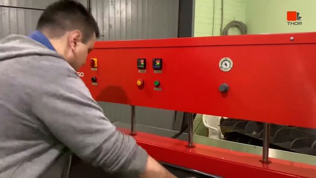 Вулканизационный термопресс THOR MRP-1550 смотреть онлайн