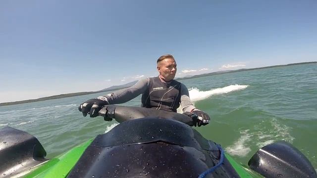 Озеро Изменчивое,о.Сахалин.Кавасаки.Водный мотоцикл. KAWASAKI ULTRA 300X