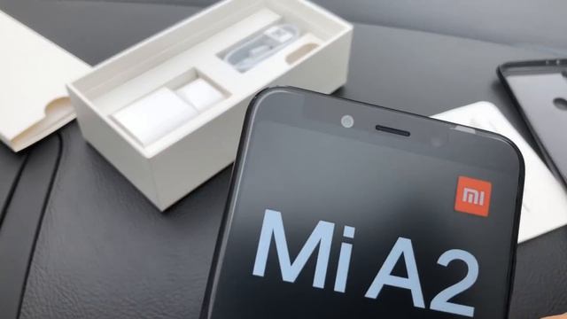 ПРОСТО КРУТЬ ОТ XIAOMI! MI A2 и MI A2 LITE - первый обзор и расспаковка! смотреть онлайн