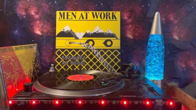 Men At Work - Who Can It Be Now? смотреть онлайн