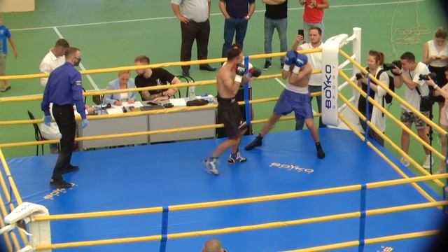 Владимир Голдин vs Шахен Тарасюк - Бокс Турнир Pro - ?p01 Одесса 2020.06 смотреть онлайн
