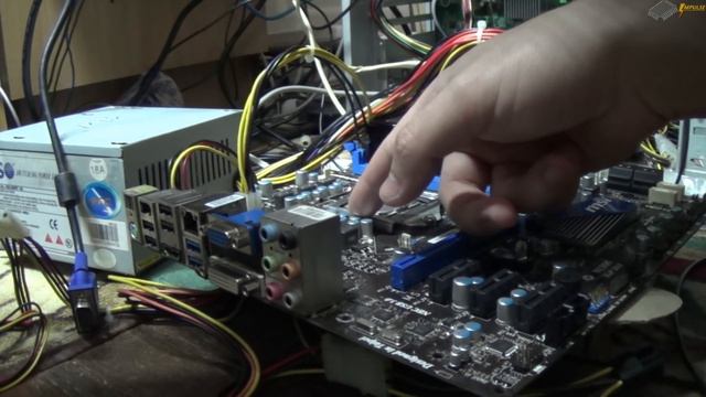 Циклическая перезагрузка материнской платы MSI H67MA-E45 и её решение смотреть онлайн