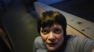 Забыли телефон на лавке, иду искать