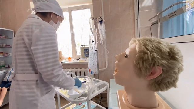 Мазок из зева и носа смотреть онлайн