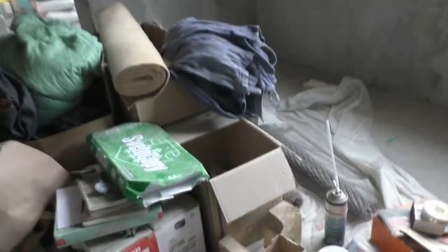 Лайфхак! Как раскрутить приклеенную крышку! смотреть онлайн