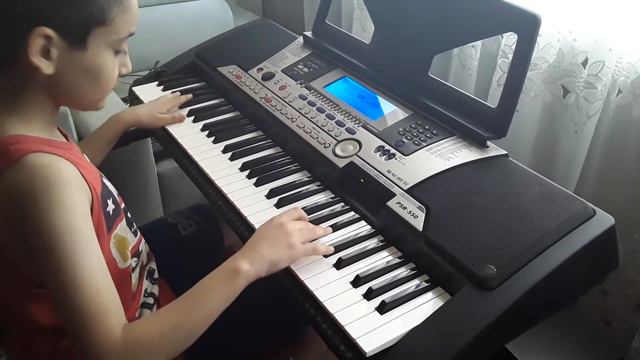 За круглым армянским столом смотреть онлайн