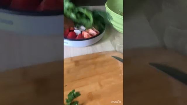 ОВОЩИ В КРУТЯЩЕЙСЯ ТАРЕЛКЕ ?