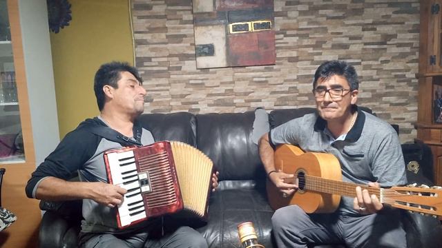 los bustos junior смотреть онлайн