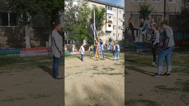 Качели весы смотреть онлайн