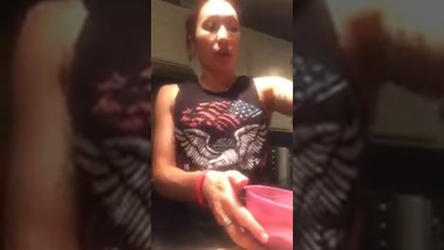 Need a quick chocolate fix packed with protein? смотреть онлайн