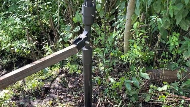 Установка винтовых свай усиленной дрелью РЕБЕР смотреть онлайн