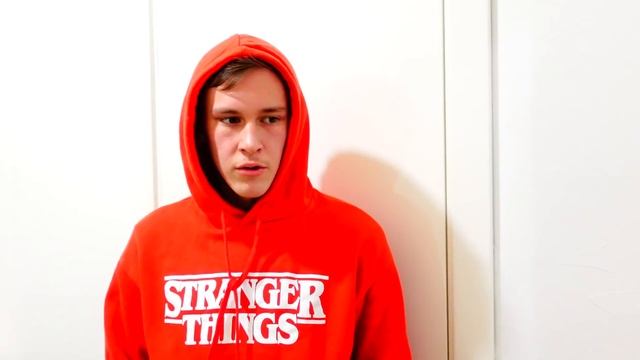 Among us в Реальной жизни! Кто предатель? смотреть онлайн