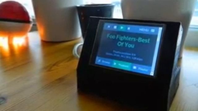 Build a Touchscreen Music Player with a Raspberry Pi смотреть онлайн