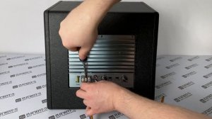 Автомобильный сабвуфер с встроенным усилителем Element-5 модель A1008