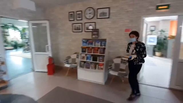 Один день из жизни библиотекаря смотреть онлайн