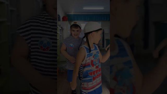 23 февраля ⚓️ 🇷🇺 Группа «Знайки» смотреть онлайн