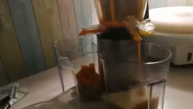 Сок из моркови!? Элементарно с соковыжималка Kitfort KT-1102 смотреть онлайн