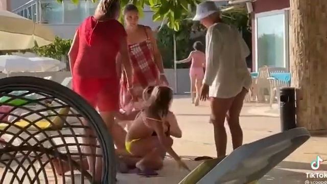 Наташка в Турции забыла ребёнка смотреть онлайн