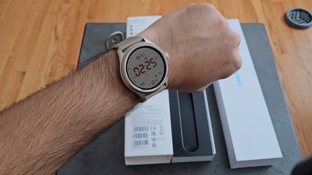 TicWatch Pro 5 Unboxing & First Impressions смотреть онлайн