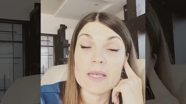 Стихотворение Юлии Дагаз «Я поставила точку» смотреть онлайн