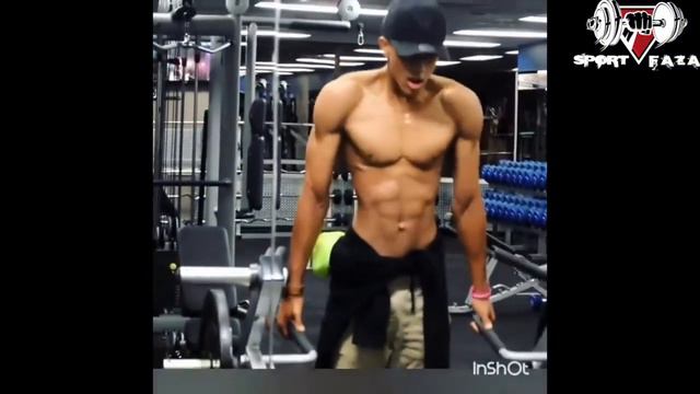 РЕКОРДНО УЗКАЯ ТАЛИЯ! Боньер Фитнес смотреть онлайн