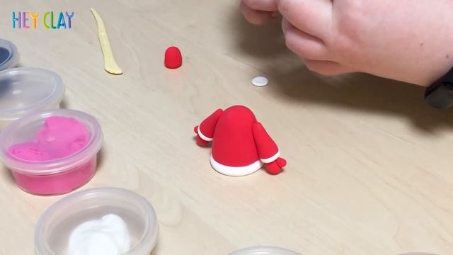 Как сделать из пластилина Деда Мороза? Лепим из воздушного пластилина Hey Clay смотреть онлайн