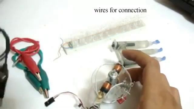 Генератор свободной энергии Бедини с самозапиткой смотреть онлайн