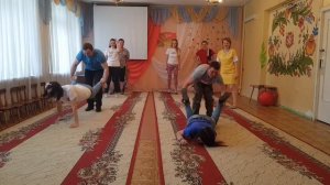 родители-дети. подарок детям на выпускной в детском саду. 2021