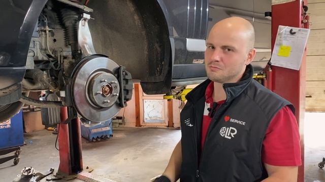 Диагностика подвески. Cлабое место Range Rover/ Land Rover Sport. #поворотныйкулак #lr #lrservice смотреть онлайн