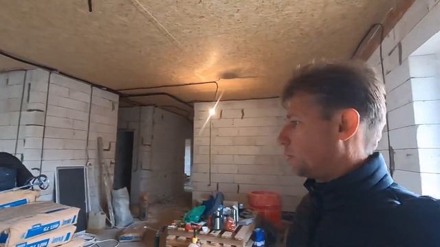 Строительство дома (часть 20) - механизированная Стяжка стен смотреть онлайн