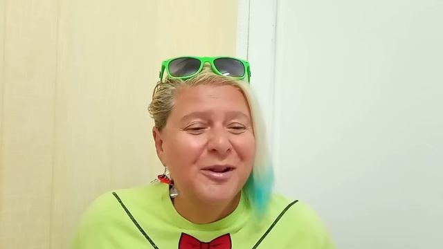 Это виде то, что вам сейчас надо, или рассказ о ПОСТОЯНСТВЕ общественного мнения. смотреть онлайн