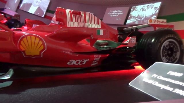 Ferrari F2008 - Felipe Massa - 2008 смотреть онлайн
