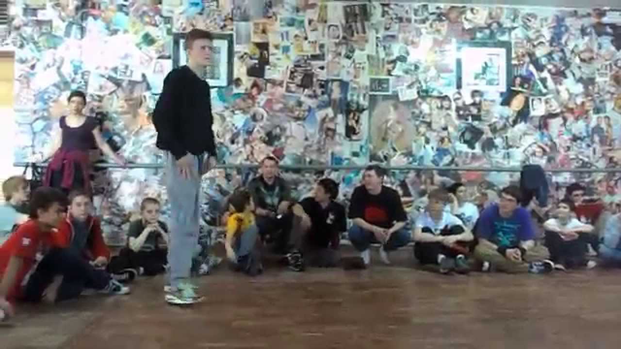 Chee Vs Tilman (1\8 Funk Baby 2013) - #bboy #bgirl #breakdance