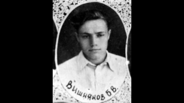 1 выпуск учащихся школы № 97. 1951 год. посёлок Гвардейское смотреть онлайн