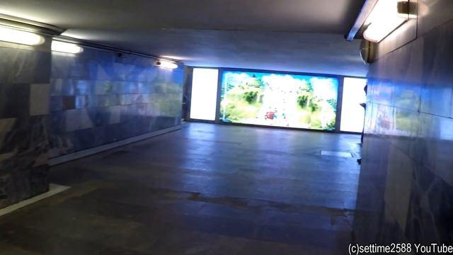 A Walk in the City Center Metro Stations of Minsk, Belarus смотреть онлайн