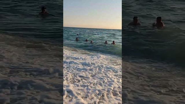 Последний вечер у моря Гагры. смотреть онлайн