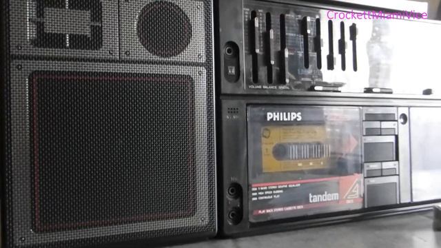 Philips D8458 Tandem Ghettoblaster смотреть онлайн