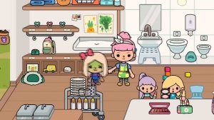 У МЕНЯ НАЧАЛИСЬ МЕСЯЧНЫЕ В 5 ??? История в Тока Бока Toca Boca